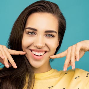 4 Cosmetic Dentistry Treatments to Try This New Year | Stuart