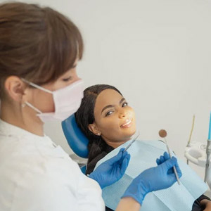 Emergency Dentist: 5 Warning Signs You Can't Ignore